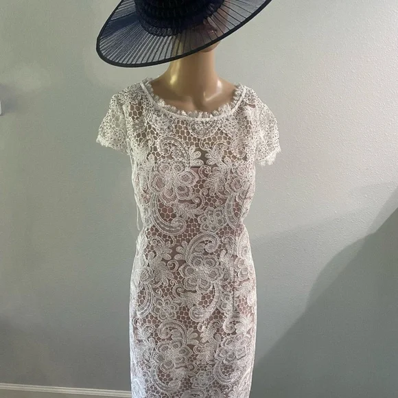 chinese dress ladies Adrianna Papell Short Sequin Shift Dress with Split Sleeves main image 0